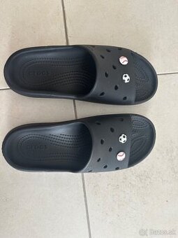 Predam slapky CROCS