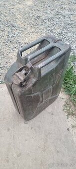 Predam kovové bandasky - 1