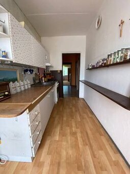 Na predaj  4 izbový byt vo vyhľadávanej obci Očová