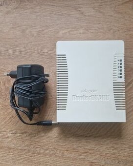 MikroTik RouterBoard RB951G-2HnD
