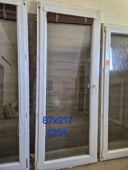Balkónové plastové dvere 87x217