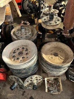 Predám závažia na Zetor major proxima