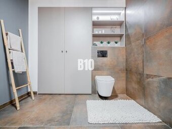 Nadštandardný a s atmosférou- Staré Mesto- Klimatizácia- Bal