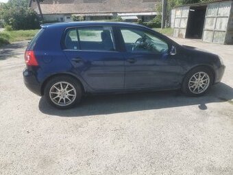 Volkswagen Golf 5 -2.0 sdi