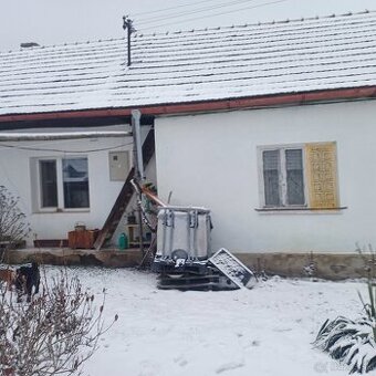 Rodinný Dom v Obci Suché Brezovo