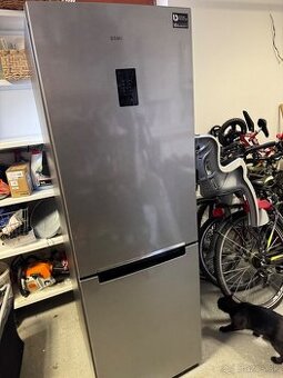 Predám kombinovanú chladničku Samsung