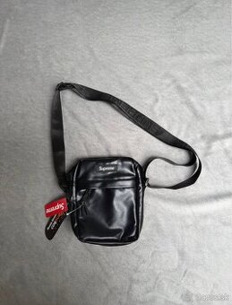 Supreme Shoulder Bag (taštička)– nová