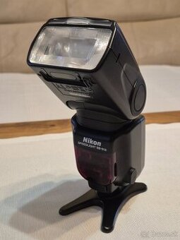 Nikon SB 910