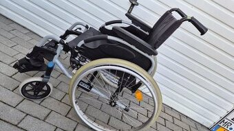 invalidny vozík 46cm odľahčený