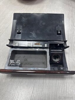 Popolnik pod 2din audi A6c5