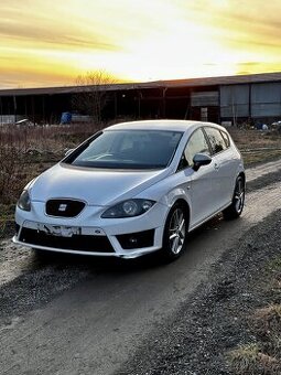 Rozpredam Seat Leon FR 2.0 TDi 125kw Facelift . Kod motora