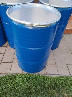 Plechové sudy 200l