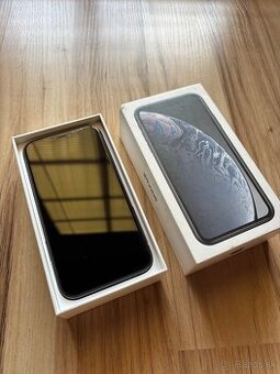 iPhone XR 64GB