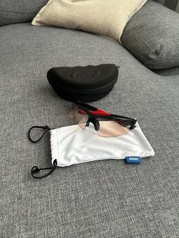 Cyklistické fotochromatické okuliare BBB