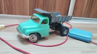 Tatra 137 Tatrasmalt, Omnia