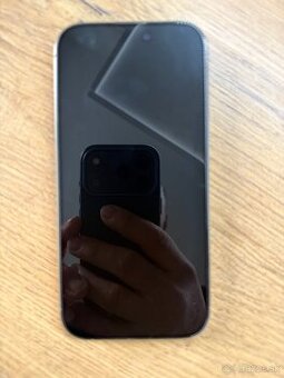 Apple Iphone 16 Pro - 1