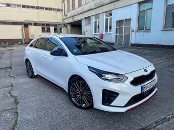 KIA proceed 1.6 benzin 2021