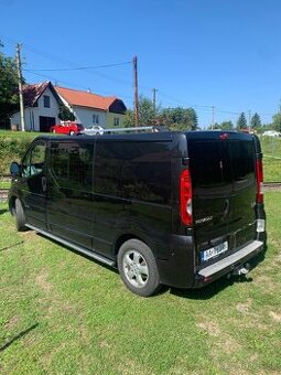 Renault trafic 2.0 dci 115 black edition