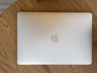 Macbook PRO 13" i5 2018 TouchBar Silver 500 GB