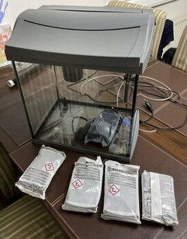 Tetra akvárium set AquaArt LED 35 x 25 x 35 cm 30 l