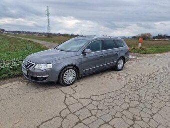 Volkswagen Passat B 6 combi 2.0 FSI automat