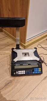 digitálna Potravinárska váha s displejom vpredu aj vzadu