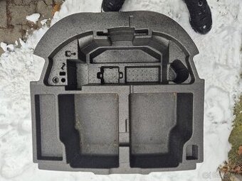 Výplň batožinového priestoru Škoda Rapid 2017