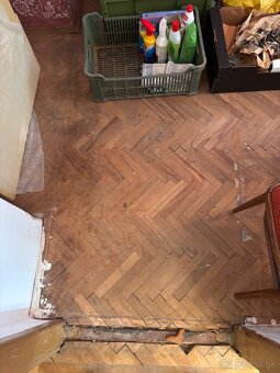 Bukove parkety rôzne rozmery - rozobraté