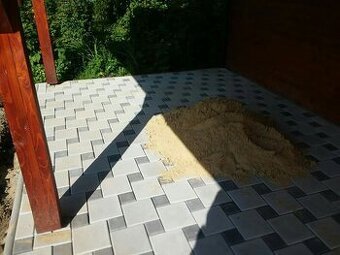 Hladam si pracu zaťeplovanie zamkove dlažby