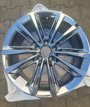 BMW 20" Liquid-Black Nové