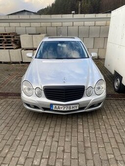 Rozpredam mercedes w211