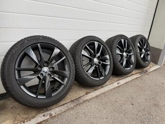 ORIGINAL ŠKODA OCTAVIA 3 5x112 R17 225/45 R17 ZIMA