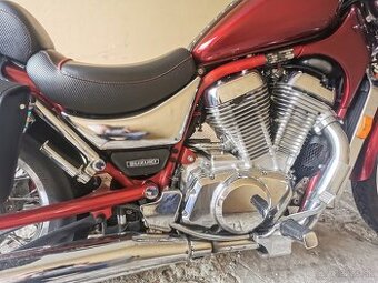 Predám Suzuki vs800 Intruder.