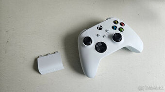 Joypad / Joystick na Xbox One, One S, Series S, Series X