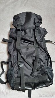 Predám nový takticky voj. batoh 60x30x23, 29e