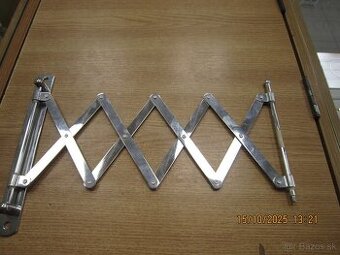 Darujem vyťahovací držiak  tzv. harmoniku