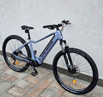 Crussis e-Fionna 7.8,  900wh