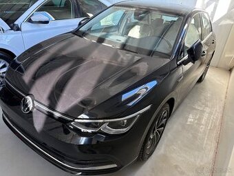 Volkswagen Golf 1.5 tsi 2021