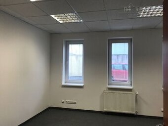 Kancelária na prenájom, 17 m2, Trenčín, Piaristická ul. / ši