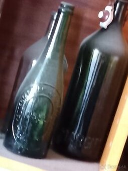 Predám rôzne nádoby, fľaše .keramiku