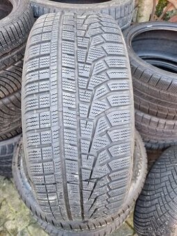 Predám zimné pneu Hankook 205/55r17