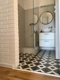 Predám 2-izbový pekný byt v lukratívnej lokalite - 1