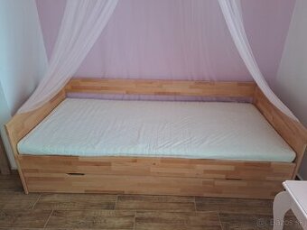 Ponukam na predaj detsku postel