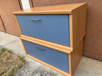 Predam vyklapacie police