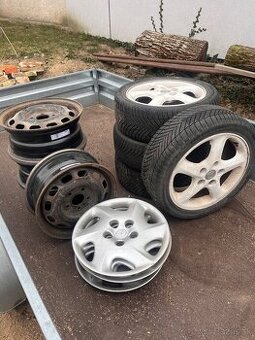 Predám kompletnú sadu kolies na Mazda – ALU disky + celoročn
