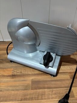 Elektrický krájač