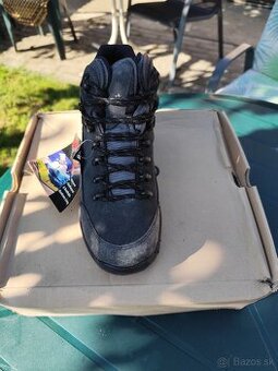 Predám dámske, detské trekové boty č. 37