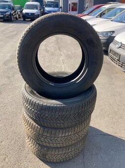 ZIMNÍ PNEUMATIKY PIRELLI 245/65r17 6mm