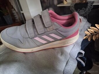 Tenisky adidas