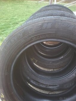 Letné Dunlop 225/60 R18 100H